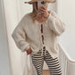 Gunilla gebreid vest met stropdas details