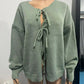 Gunilla gebreid vest met stropdas details
